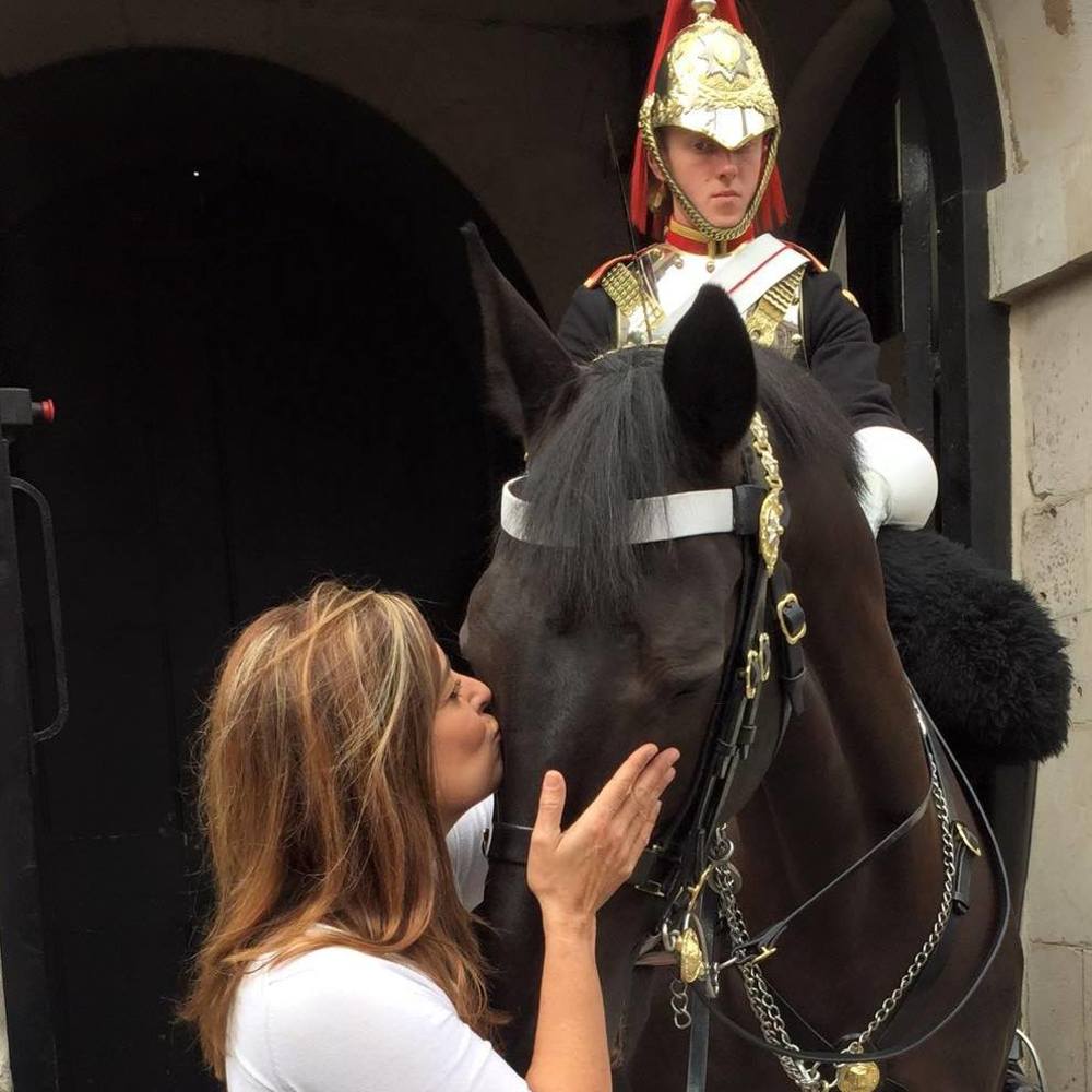 Meet your Posher, Brenda